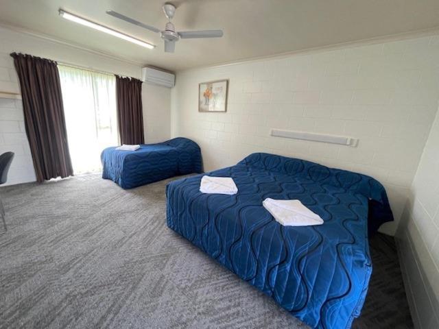 The Park Motel Charters Towers Esterno foto